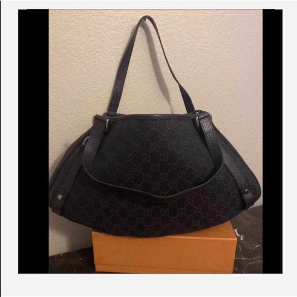 AUTHENTIC GUCCI ABBEY BAG